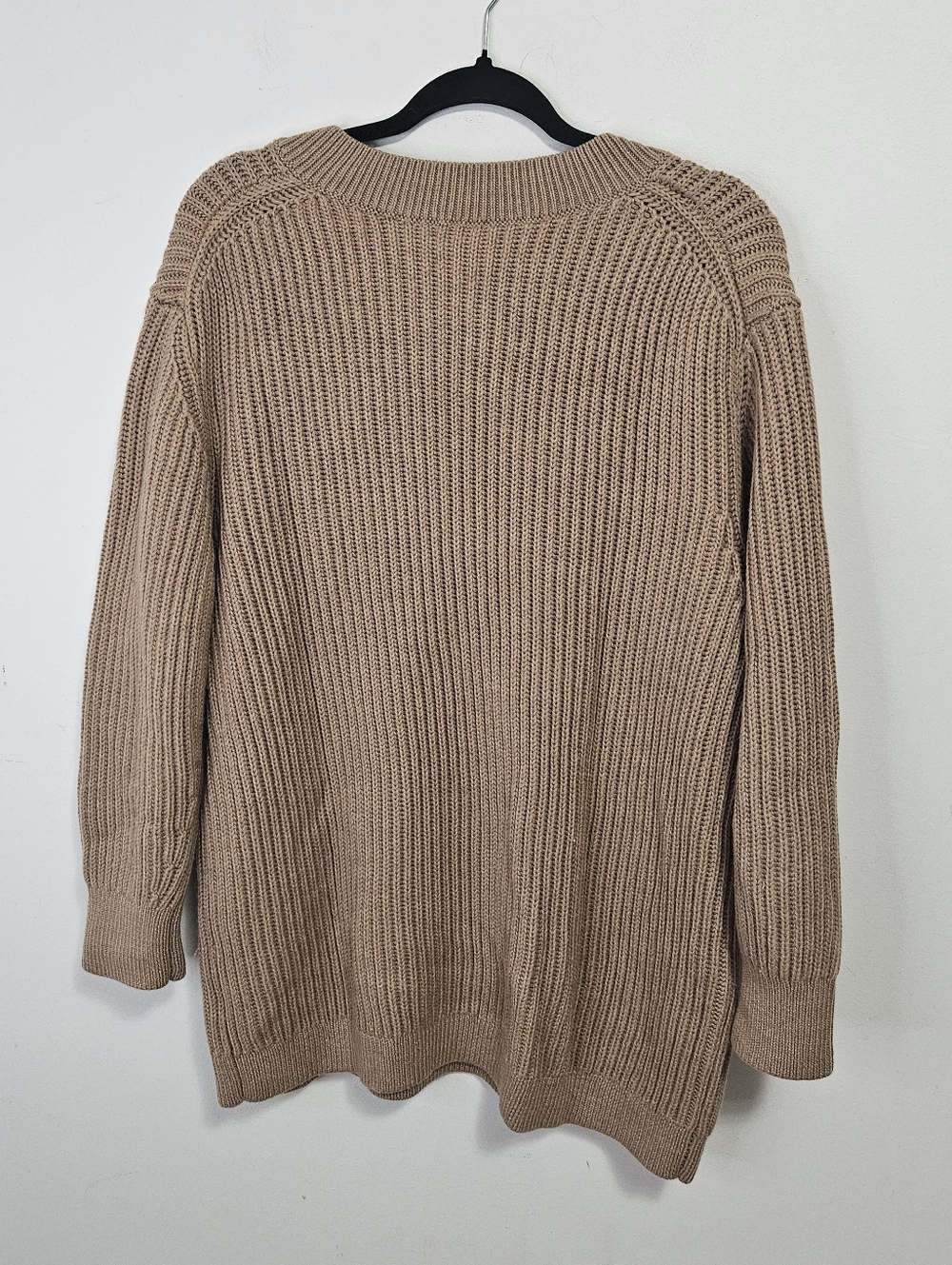 Aritzia Babaton Roger Sweater Sz M Oversize V-neck Merino Wool - Picture 11 of 11